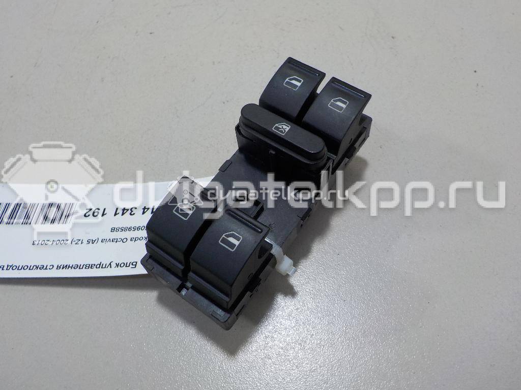 Фото Блок управления стеклоподъемниками  1Z0959858B для Skoda Roomster 5J / Octaviaii 1Z3 / Yeti 5L / Fabia / Octavia {forloop.counter}}