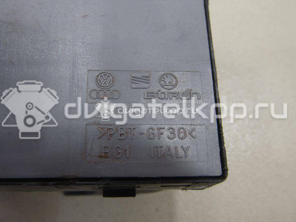 Фото Блок управления стеклоподъемниками  1Z0959858B для Skoda Roomster 5J / Octaviaii 1Z3 / Yeti 5L / Fabia / Octavia {forloop.counter}}