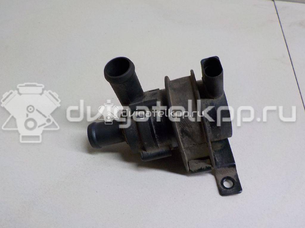 Фото Насос (помпа) электрический  1K0965561L для Skoda Roomster 5J / Octaviaii 1Z3 / Yeti 5L / Fabia / Octavia {forloop.counter}}