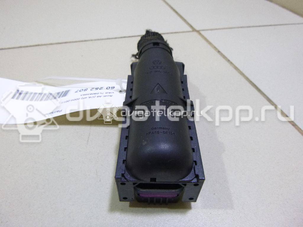 Фото Разъем  7L0906385A для skoda Fabia {forloop.counter}}