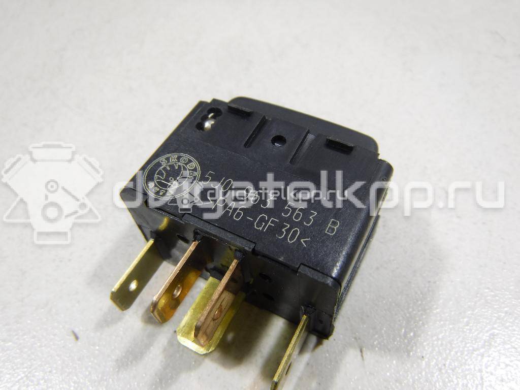 Фото Кнопка обогрева сидений  5J0963563BWHS для skoda Fabia {forloop.counter}}
