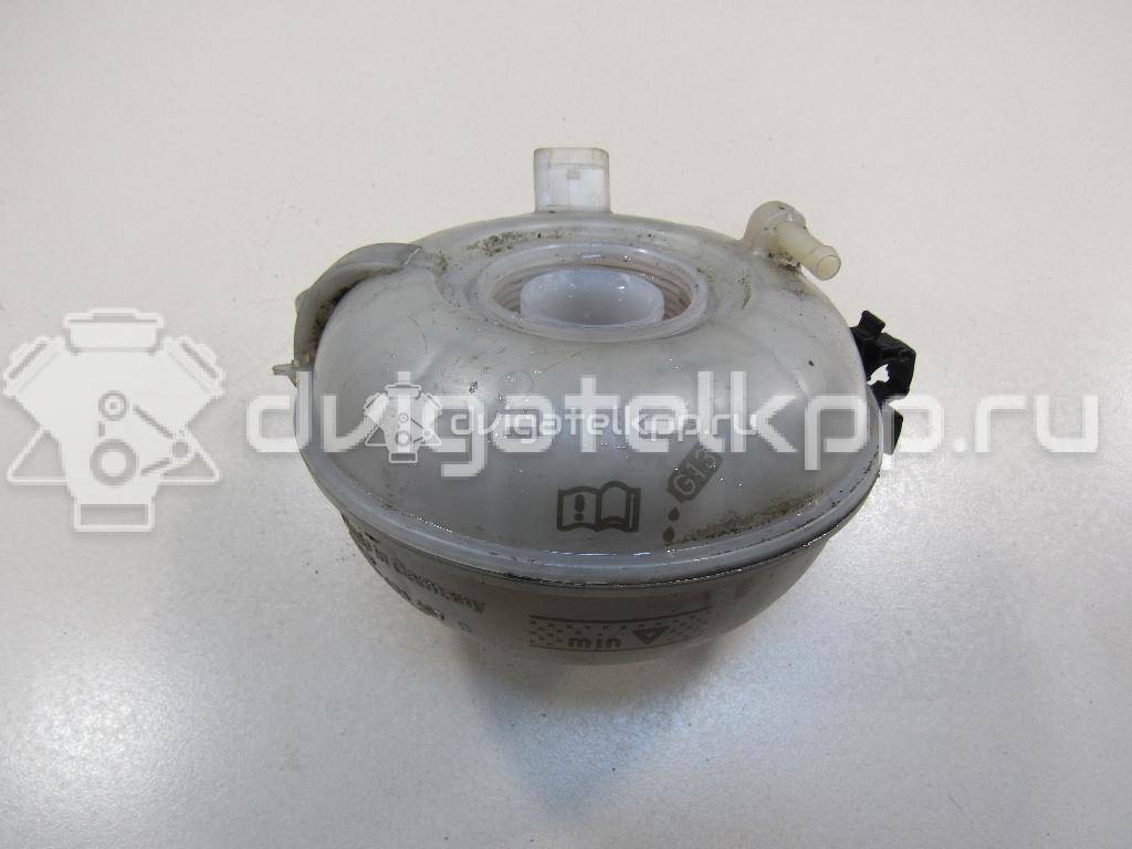 Фото Бачок расширительный  5Q0121407D для Skoda Fabia / Octavia / Superb / Yeti 5L {forloop.counter}}