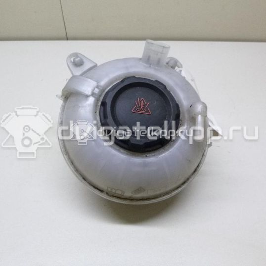 Фото Бачок расширительный  5Q0121407G для Skoda Fabia / Octavia / Superb / Yeti 5L