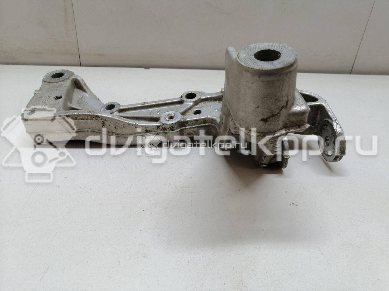 Фото Кронштейн переднего рычага  1K0199296E для skoda Octavia (A4 1U-) {forloop.counter}}