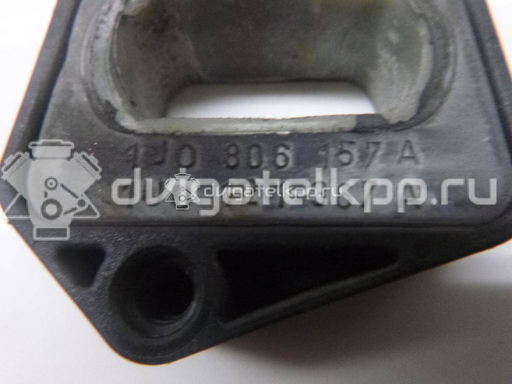 Фото Кронштейн радиатора  1J0806157A для skoda Octavia (A4 1U-) {forloop.counter}}