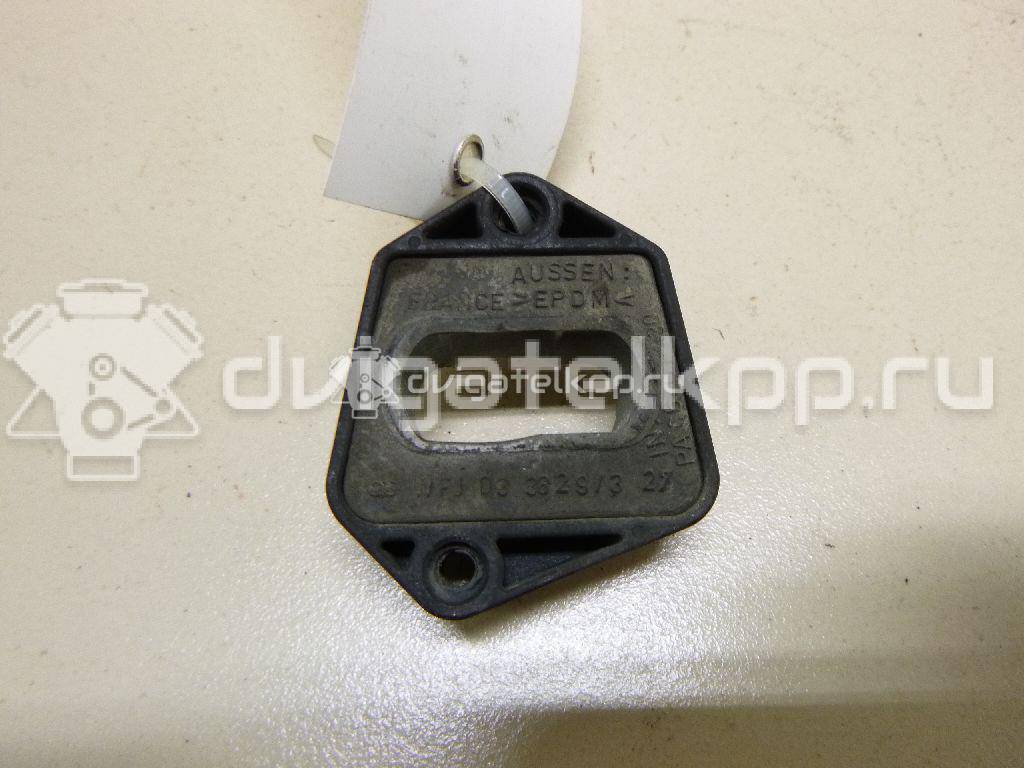 Фото Кронштейн радиатора  1J0806157A для skoda Octavia (A4 1U-) {forloop.counter}}
