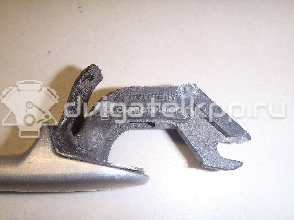 Фото Ручка двери передней наружная правая  3B0837207GGRU для skoda Octavia (A4 1U-) {forloop.counter}}