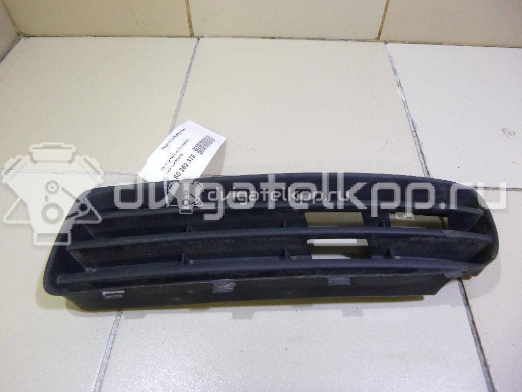 Фото Решетка в бампер левая  1U0807367B для Skoda Octavia {forloop.counter}}