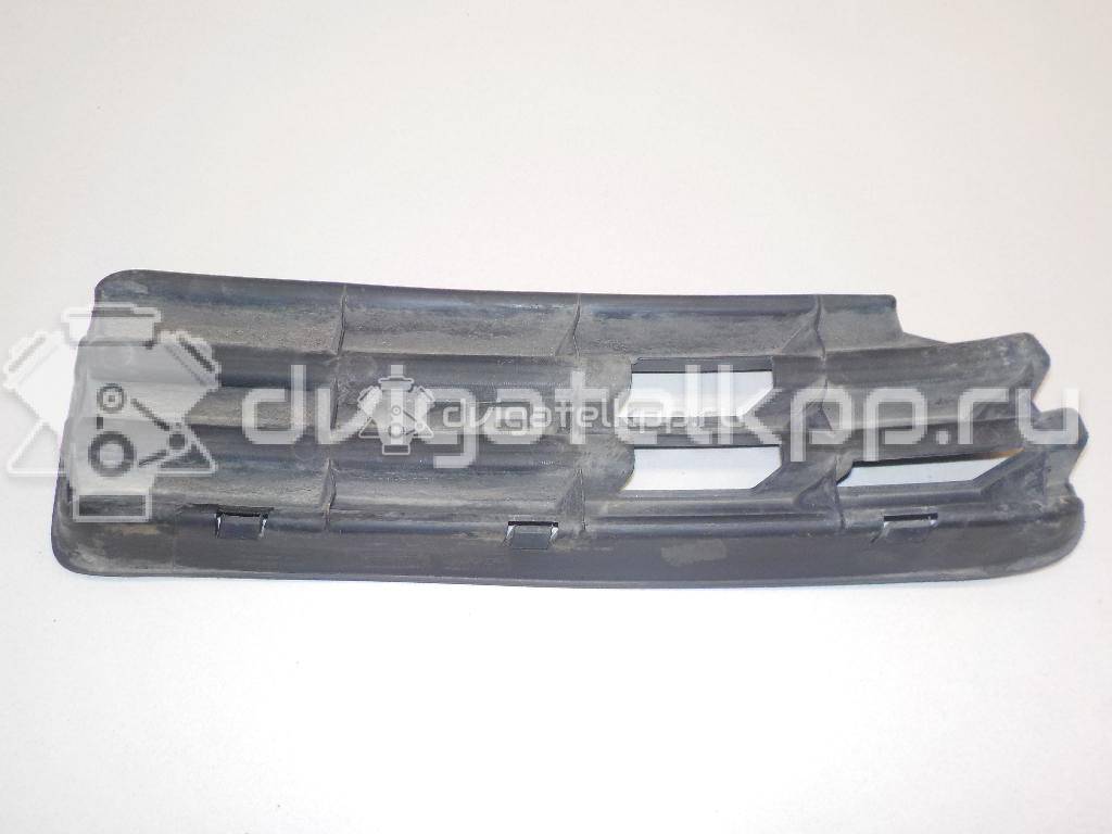 Фото Решетка в бампер левая  1U0807367B для Skoda Octavia {forloop.counter}}