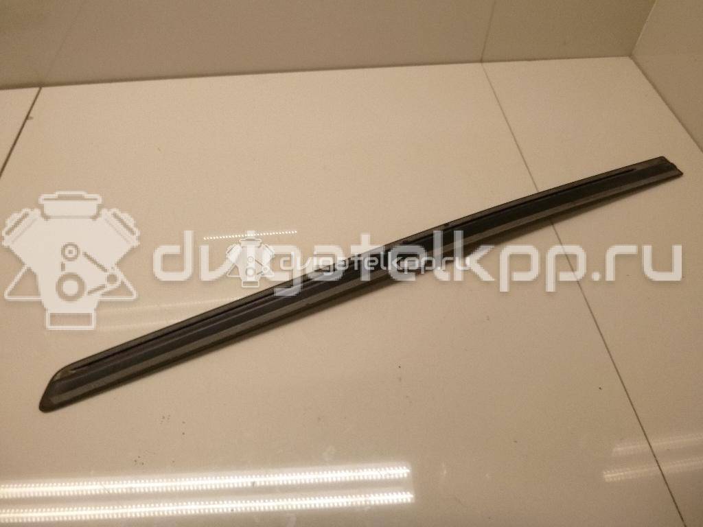 Фото Молдинг задней правой двери  1U4853754C для Skoda Octavia {forloop.counter}}