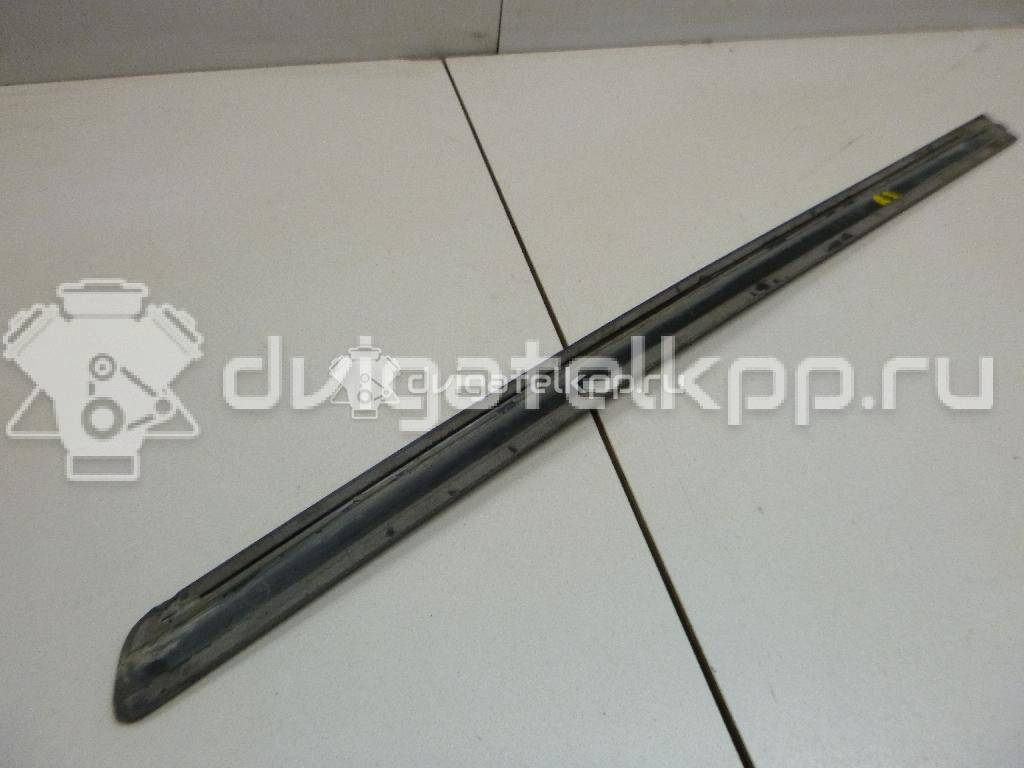 Фото Молдинг задней правой двери  1U4853754C для Skoda Octavia {forloop.counter}}
