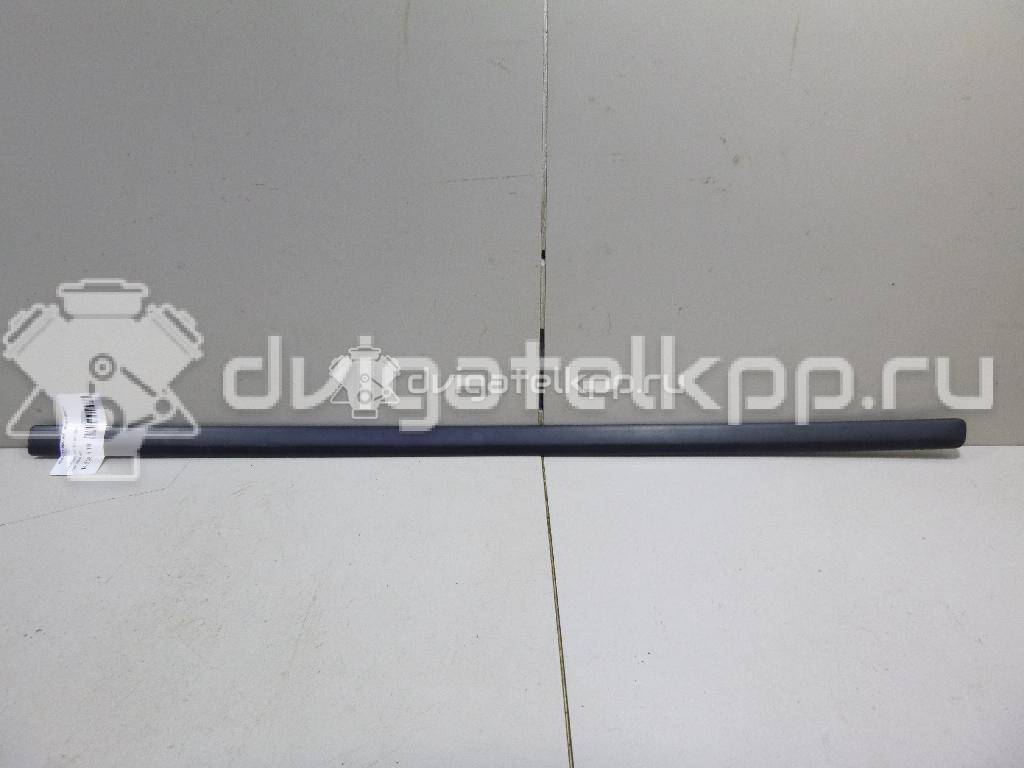 Фото Молдинг передней правой двери  1U4853516C для Skoda Octavia {forloop.counter}}