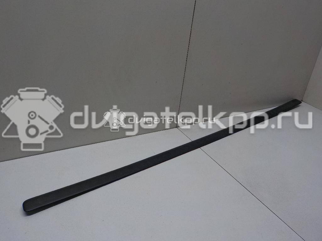 Фото Молдинг передней правой двери  1U4853516C для Skoda Octavia {forloop.counter}}