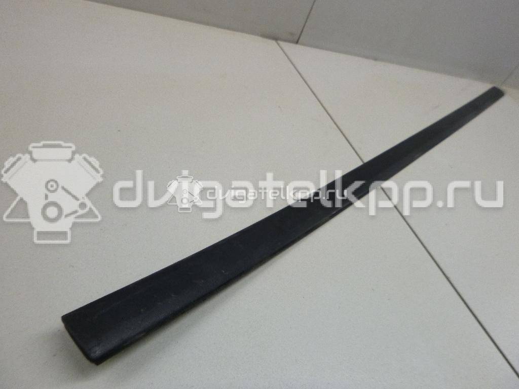 Фото Молдинг передней правой двери  1U4853516C для Skoda Octavia {forloop.counter}}
