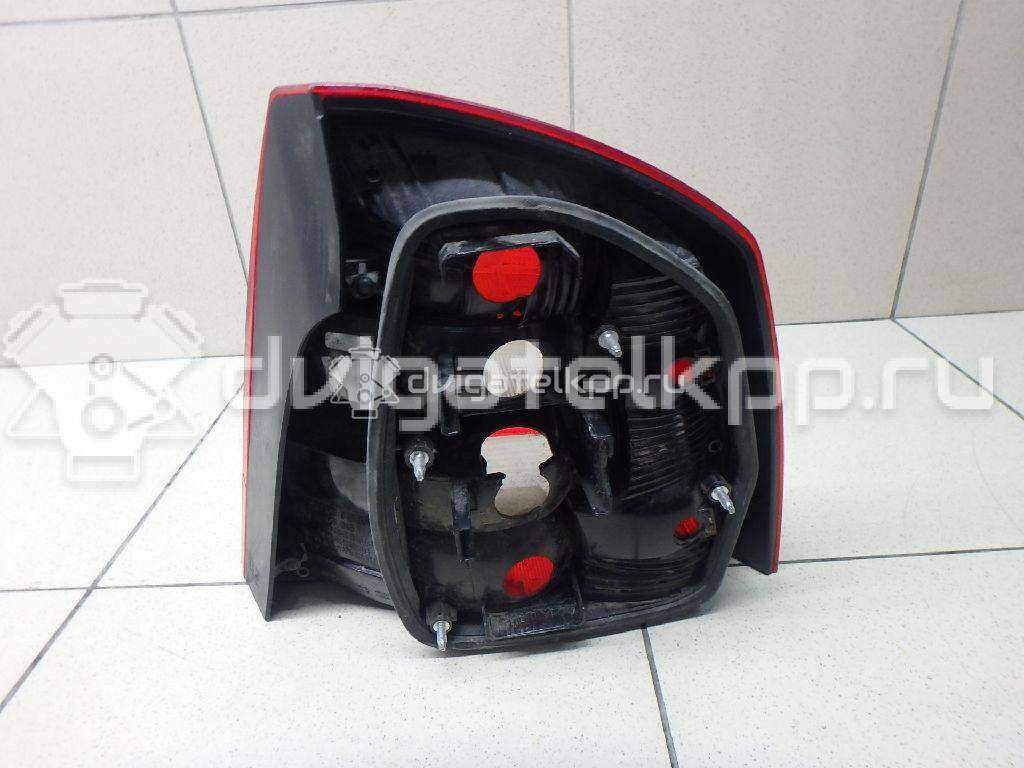 Фото Фонарь задний левый  1Z5945111B для Skoda Octavia / Octaviaii 1Z3 {forloop.counter}}