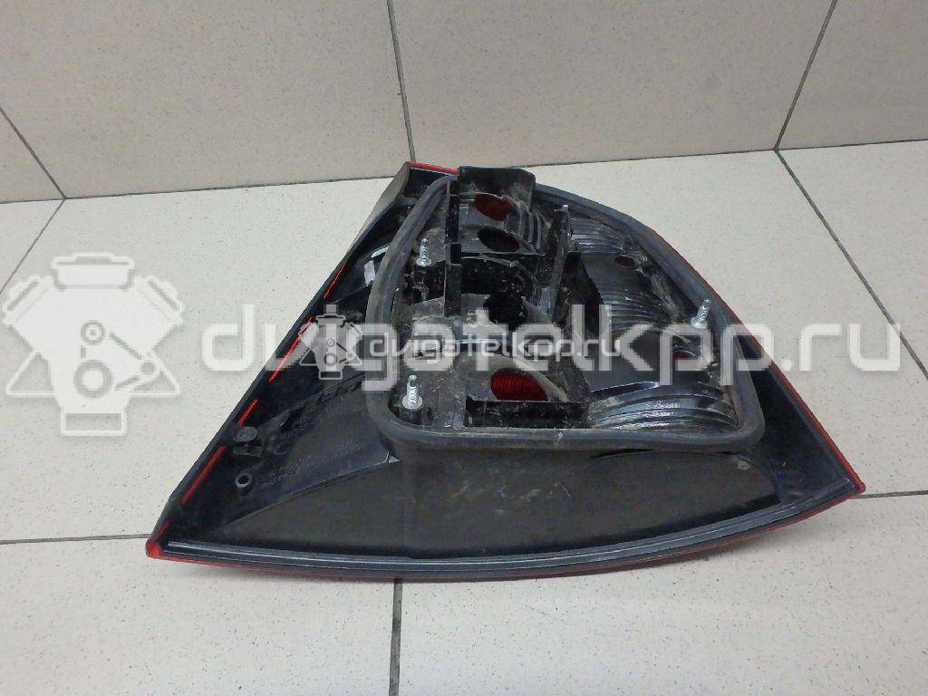 Фото Фонарь задний левый  1Z5945111B для Skoda Octavia / Octaviaii 1Z3 {forloop.counter}}