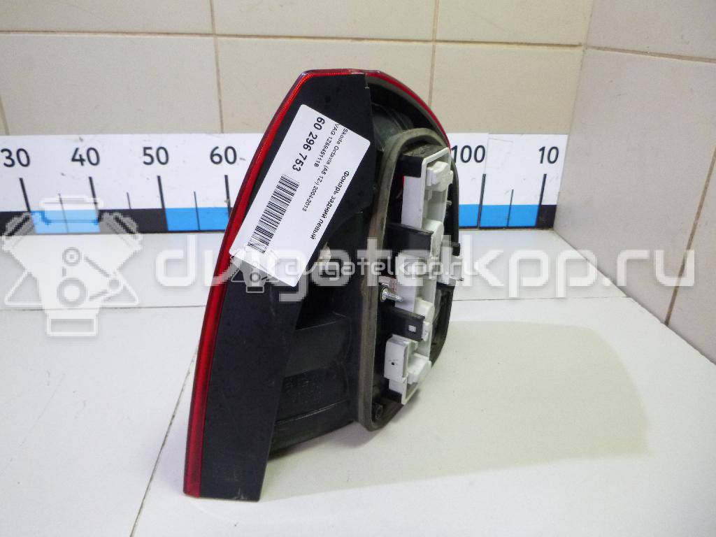 Фото Фонарь задний левый  1Z5945111B для Skoda Octavia / Octaviaii 1Z3 {forloop.counter}}