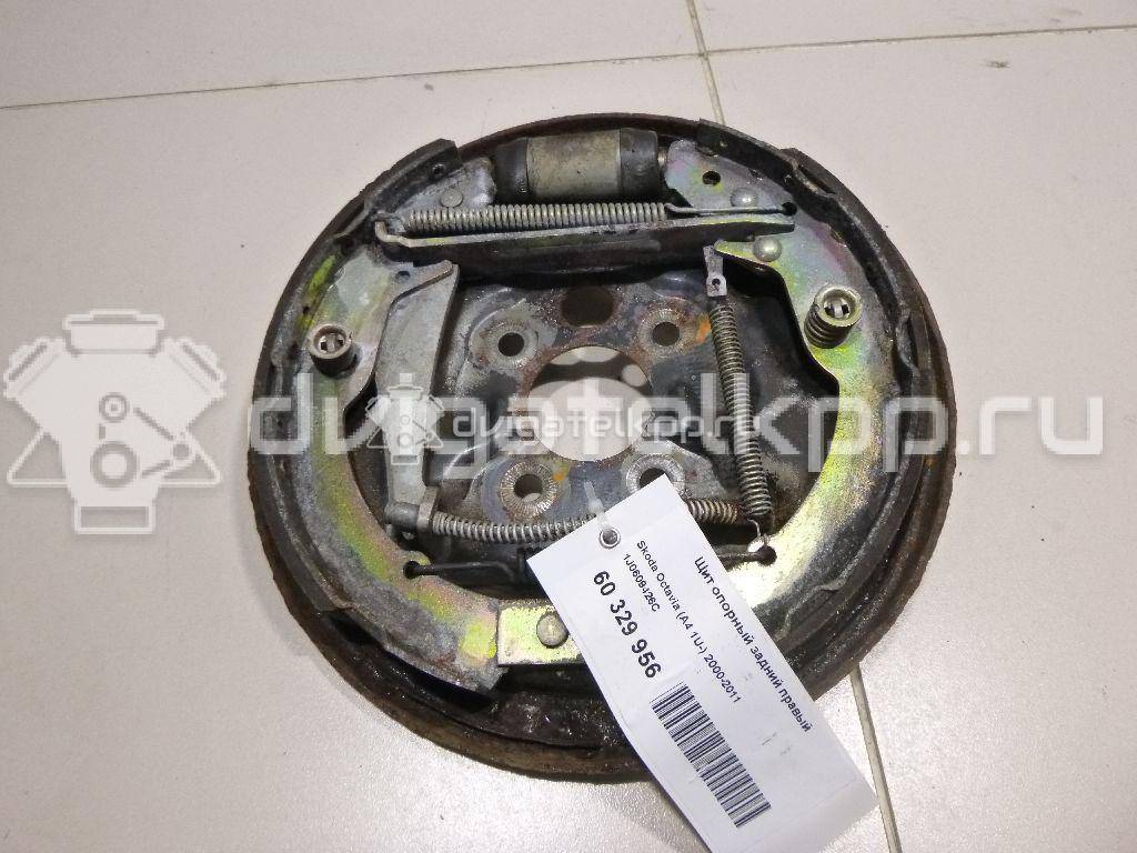 Фото Щит опорный задний правый  1J0609426C для Skoda Roomster 5J / Octavia / Octaviaii 1Z3 {forloop.counter}}