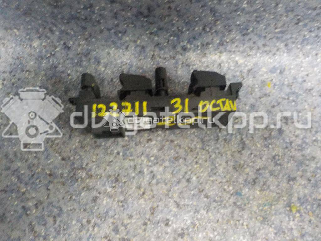 Фото Блок управления стеклоподъемниками  1J4959857A для Skoda Fabia / Octavia / Superb {forloop.counter}}