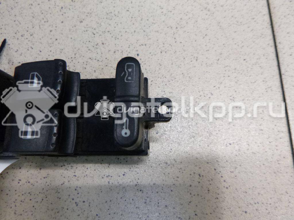 Фото Блок управления стеклоподъемниками  1J4959857A для Skoda Fabia / Octavia / Superb {forloop.counter}}