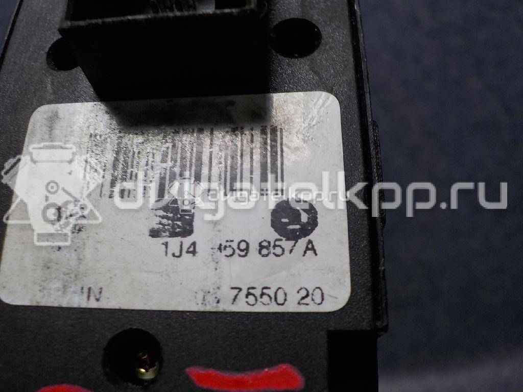 Фото Блок управления стеклоподъемниками  1J4959857A для Skoda Fabia / Octavia / Superb {forloop.counter}}