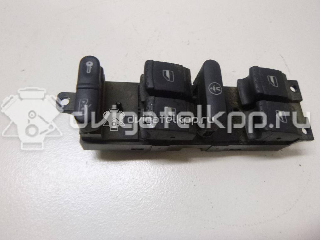 Фото Блок управления стеклоподъемниками  1J4959857A для Skoda Fabia / Octavia / Superb {forloop.counter}}