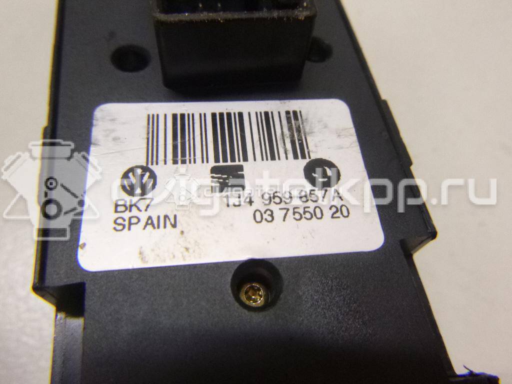 Фото Блок управления стеклоподъемниками  1J4959857A для Skoda Fabia / Octavia / Superb {forloop.counter}}