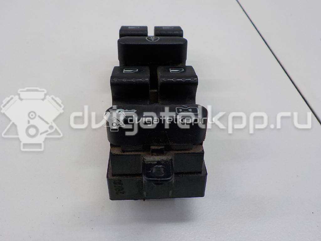 Фото Блок управления стеклоподъемниками  1J4959857A для Skoda Fabia / Octavia / Superb {forloop.counter}}