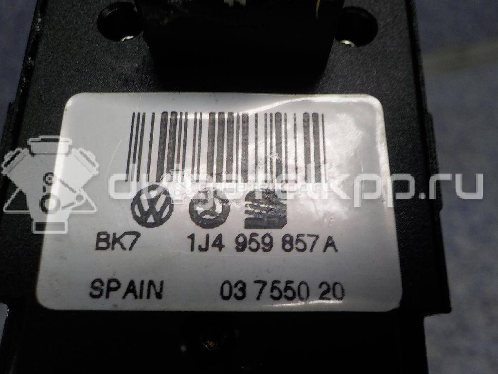 Фото Блок управления стеклоподъемниками  1J4959857A для Skoda Fabia / Octavia / Superb {forloop.counter}}