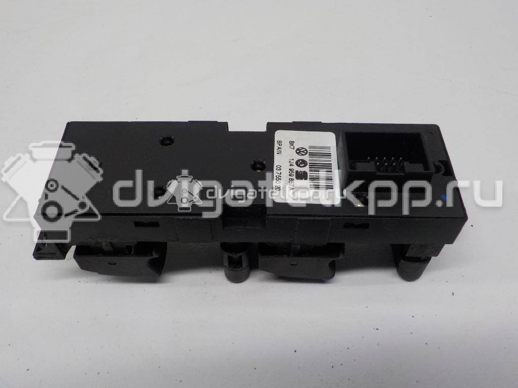 Фото Блок управления стеклоподъемниками  1J4959857A для Skoda Fabia / Octavia / Superb {forloop.counter}}