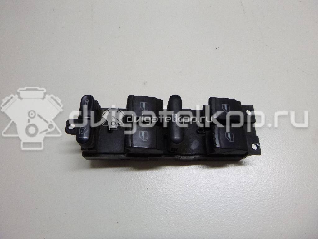 Фото Блок управления стеклоподъемниками  1J4959857C для Skoda Fabia / Octavia / Superb {forloop.counter}}