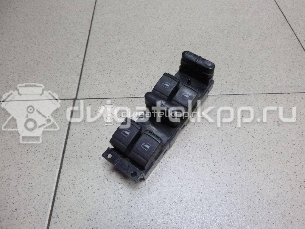 Фото Блок управления стеклоподъемниками  1J4959857C для Skoda Fabia / Octavia / Superb {forloop.counter}}