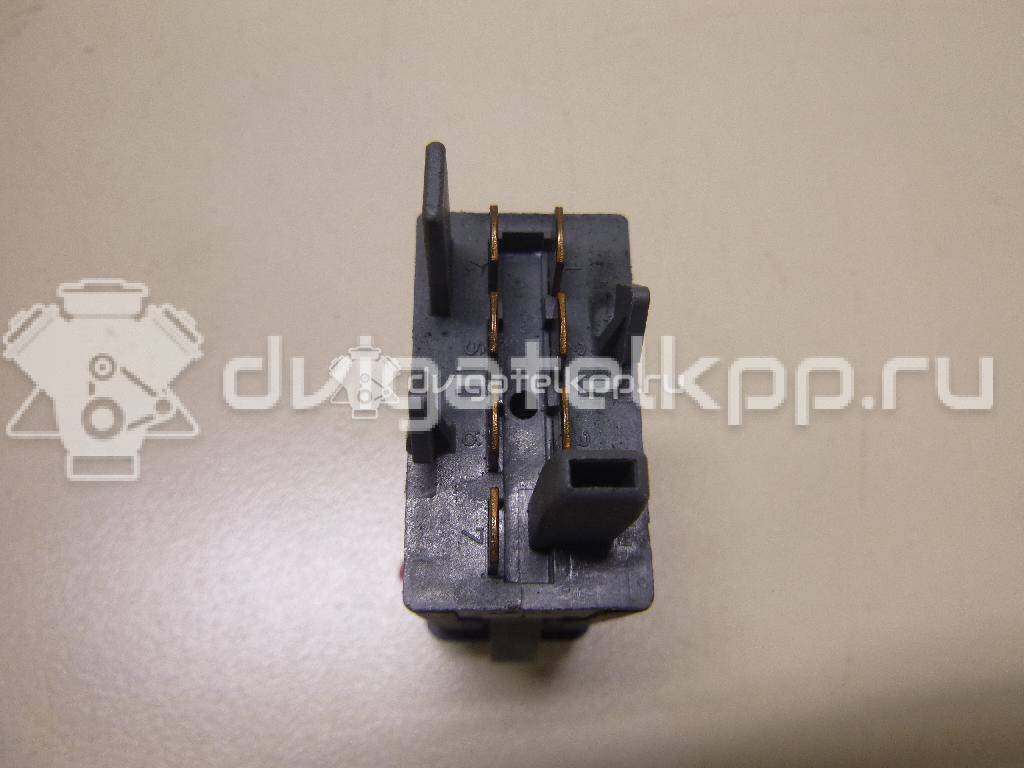 Фото Кнопка аварийной сигнализации  1U0953235B для Skoda Octavia {forloop.counter}}