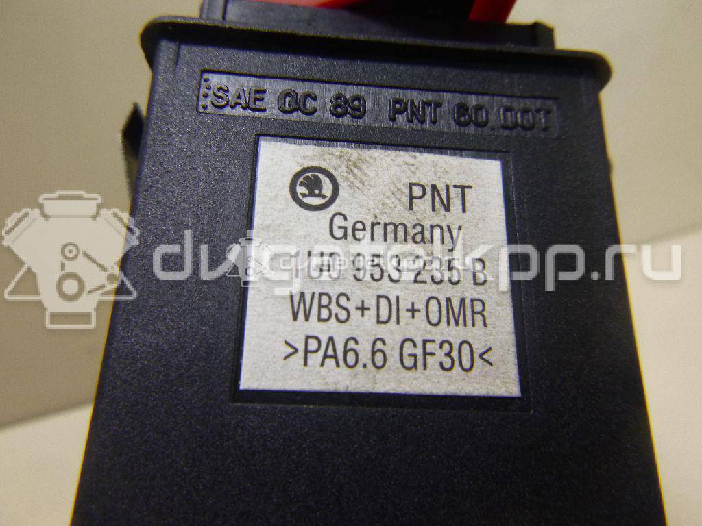 Фото Кнопка аварийной сигнализации  1U0953235B для Skoda Octavia {forloop.counter}}
