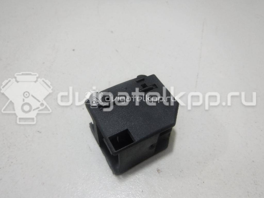 Фото Кнопка стеклоподъемника  3B0959855 для Skoda Octavia {forloop.counter}}