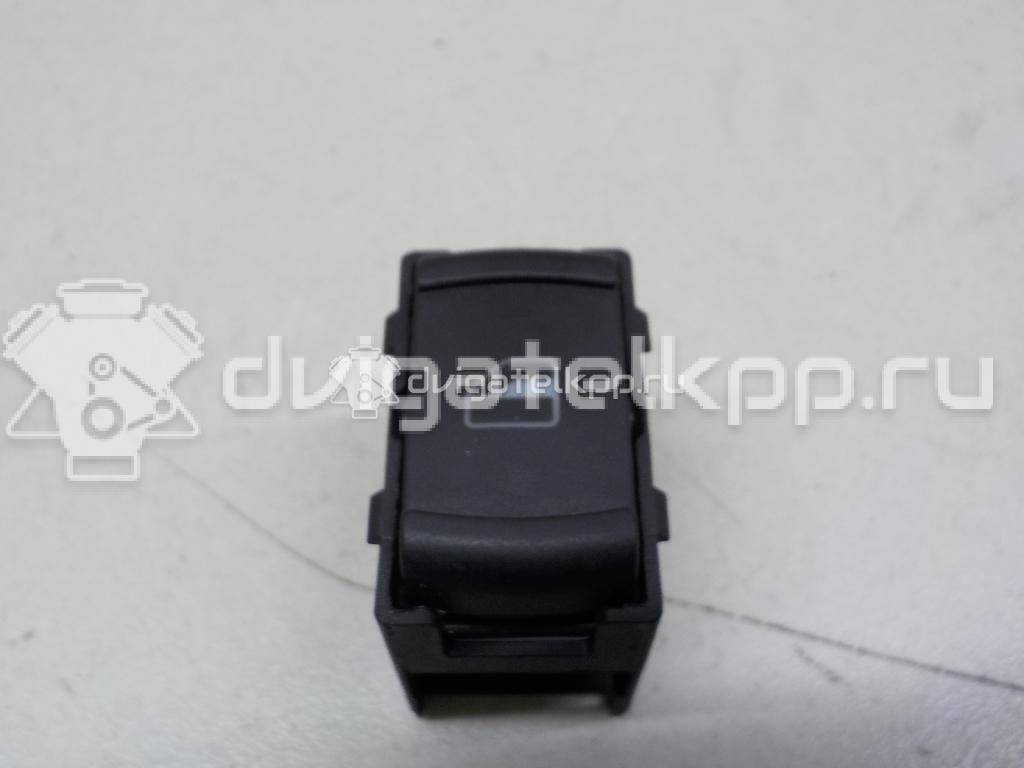 Фото Кнопка стеклоподъемника  3B0959855 для Skoda Octavia {forloop.counter}}