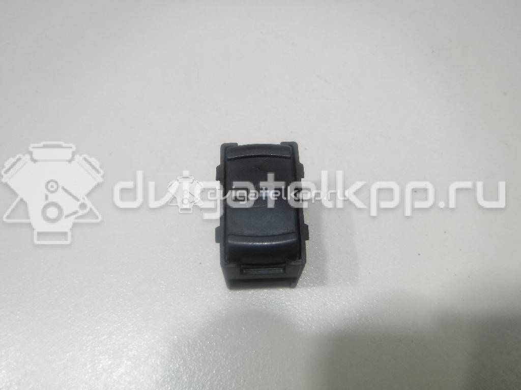 Фото Кнопка стеклоподъемника  3B0959855 для Skoda Octavia {forloop.counter}}