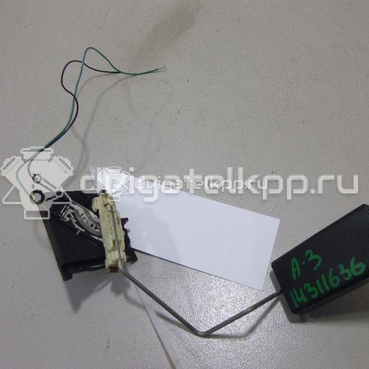 Фото Датчик уровня топлива  8L0919673E для Skoda Roomster 5J / Octavia