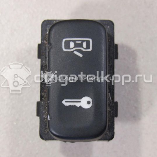 Фото Кнопка центрального замка  1Z0962125A для Skoda Octavia / Octaviaii 1Z3 / Yeti 5L