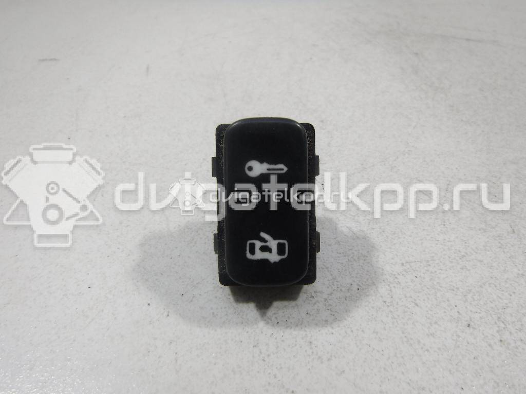 Фото Кнопка центрального замка  1Z0962125A для Skoda Octavia / Octaviaii 1Z3 / Yeti 5L {forloop.counter}}