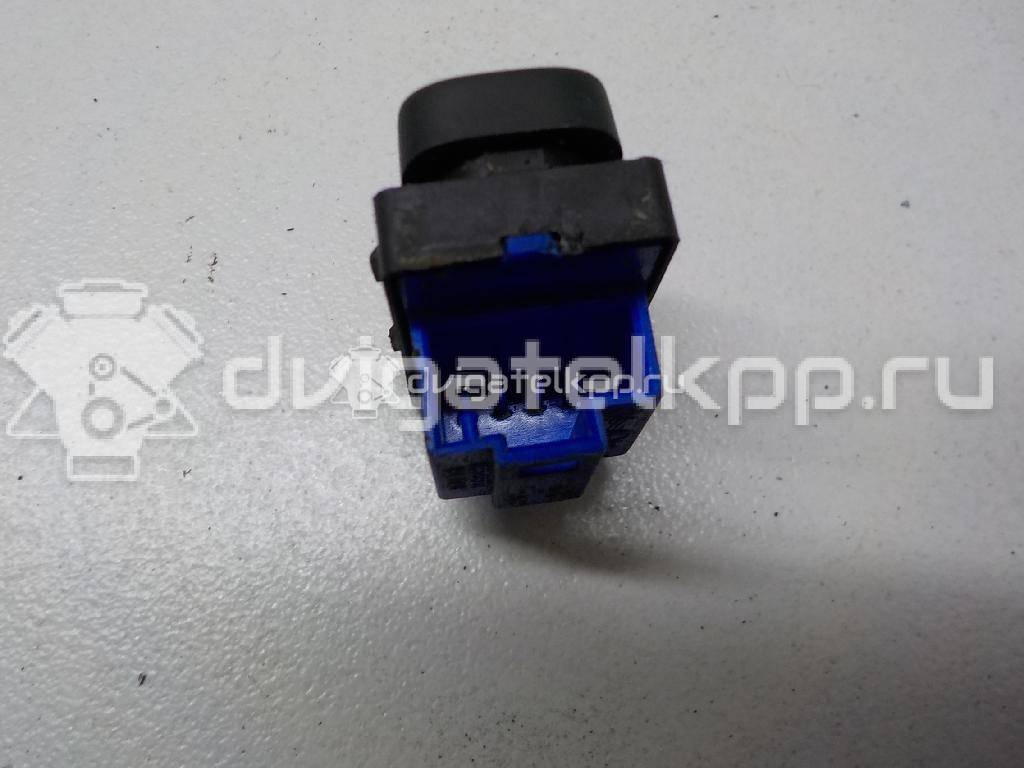 Фото Кнопка центрального замка  1Z0962125A для Skoda Octavia / Octaviaii 1Z3 / Yeti 5L {forloop.counter}}