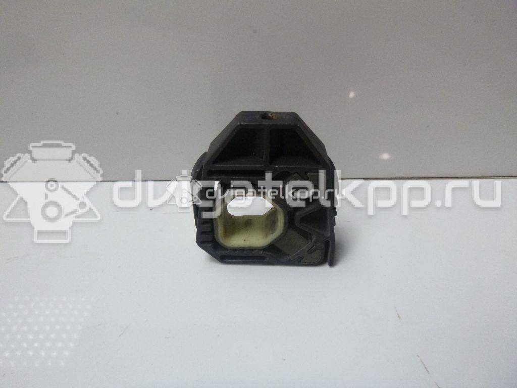 Фото Кронштейн радиатора  1K0121367C для skoda Octavia (A5 1Z-) {forloop.counter}}