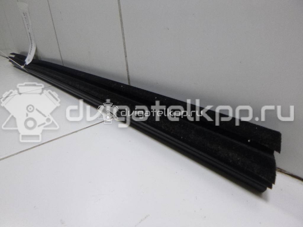 Фото Уплотнитель (внутри)  1Z0837480A для skoda Octavia (A5 1Z-) {forloop.counter}}