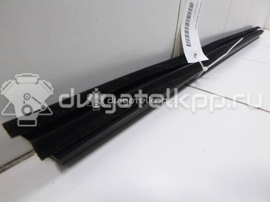 Фото Уплотнитель (внутри)  1Z0837480A для skoda Octavia (A5 1Z-) {forloop.counter}}