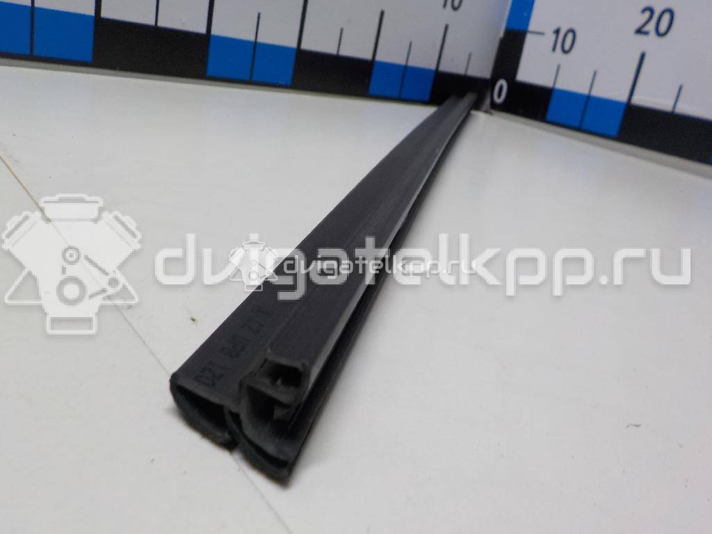 Фото Уплотнитель (внутри)  1Z0837480A для skoda Octavia (A5 1Z-) {forloop.counter}}