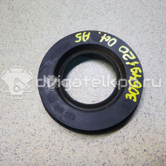 Фото Уплотнитель (внутри)  1Z0867471 для skoda Octavia (A5 1Z-)