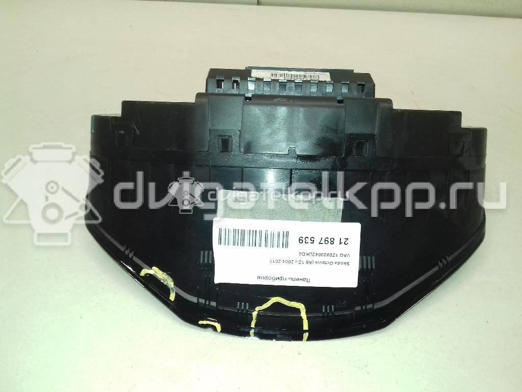 Фото Панель приборов  1Z0920842DKD0 для skoda Octavia (A5 1Z-) {forloop.counter}}