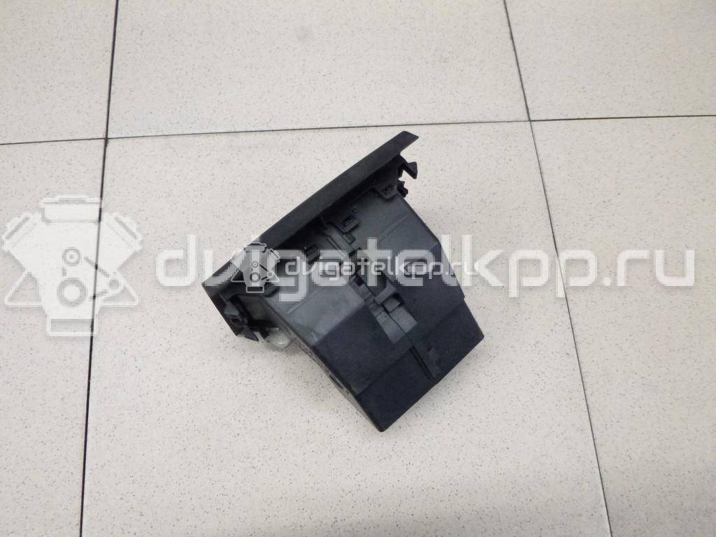 Фото Дефлектор воздушный  1Z08192039B9 для skoda Octavia (A5 1Z-) {forloop.counter}}